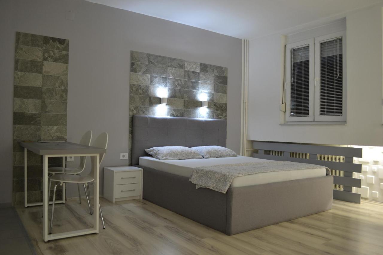 Lazarus Studio Apartment Skopje Eksteriør billede